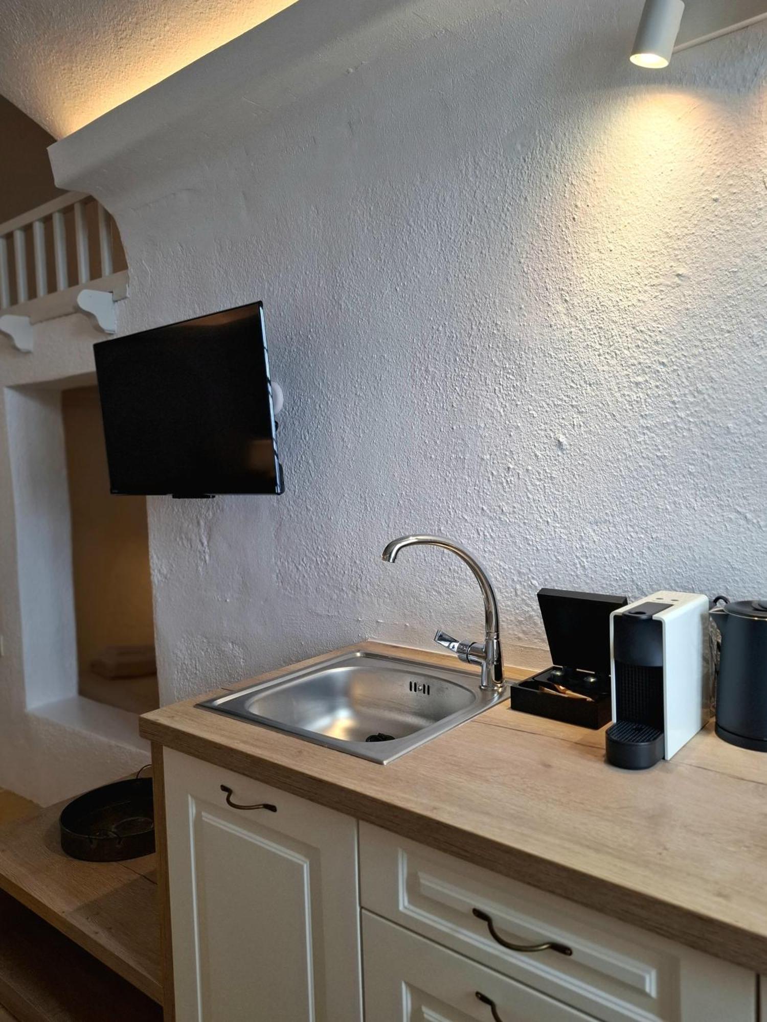 Mardanza Krokos Suites Imerovigli  Exteriér fotografie